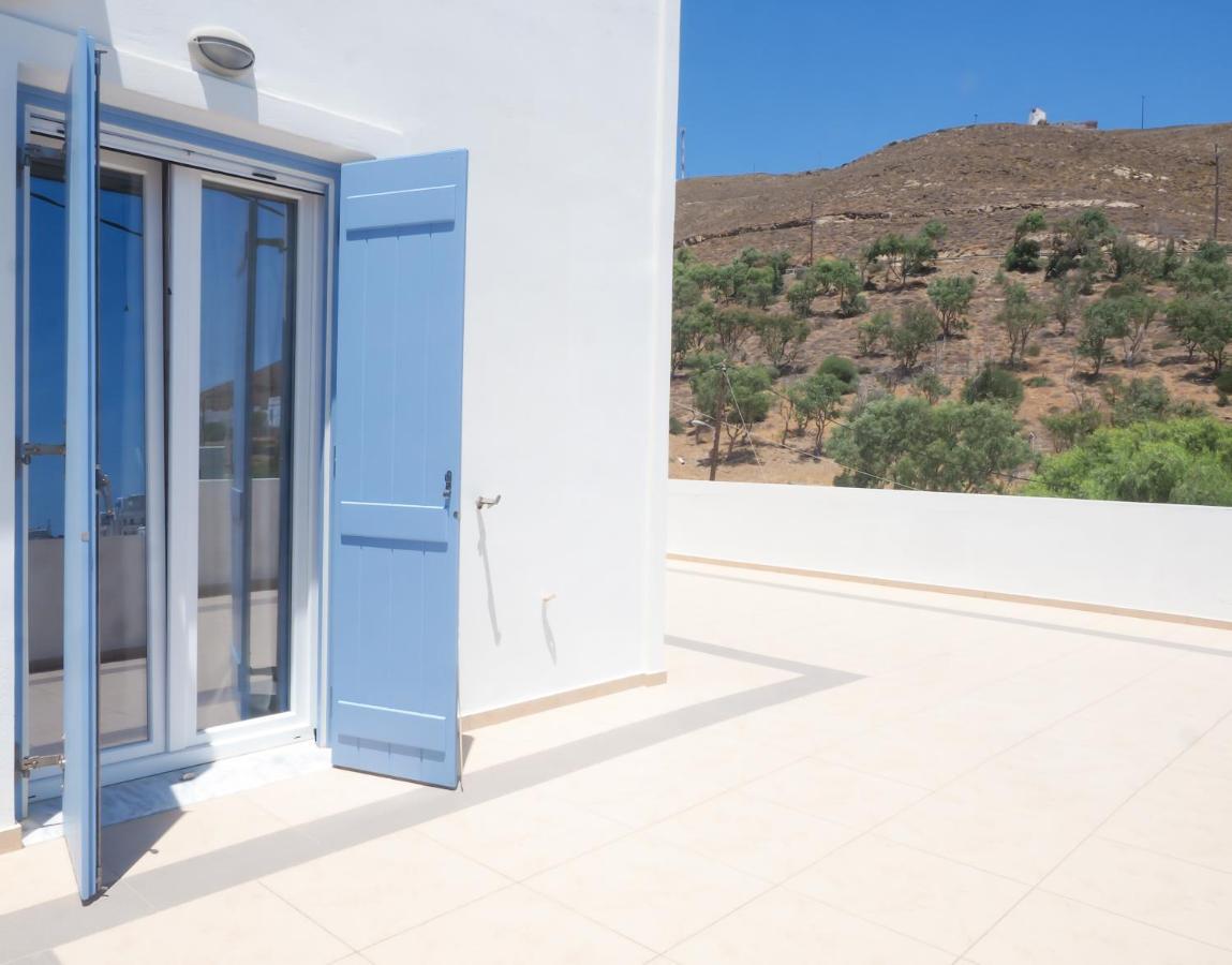 Papillon Villa Pera Gyalos Екстериор снимка